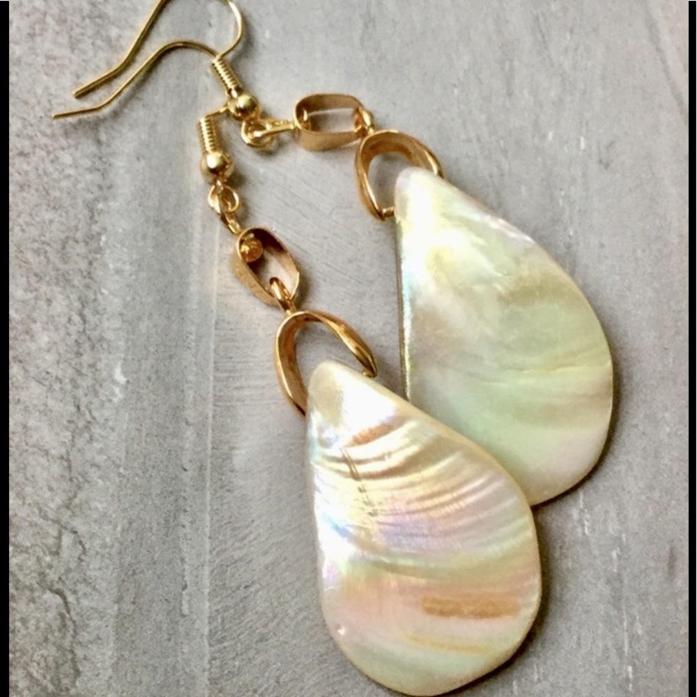 RESTOCKED 18K Gold Plated Shell Earrings